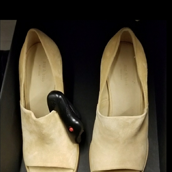 NWT Rag and Bone Heels Suede Leather Shoe - Picture 4 of 5